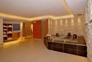 Dorfer Alpine&charming Hotel Selva di Val Gardena